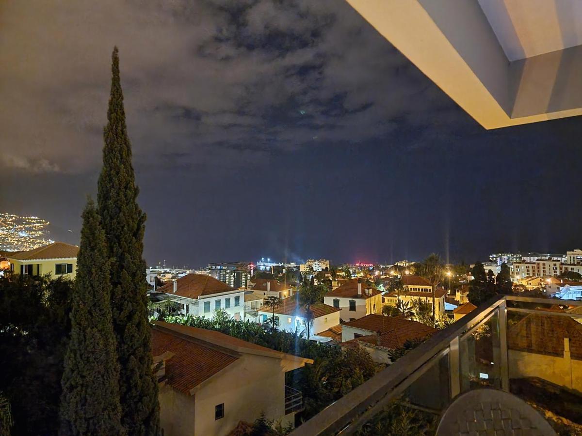 Big Apartment With Ocean Views, Ideal For Groups Funchal (Madeira) Exterior photo