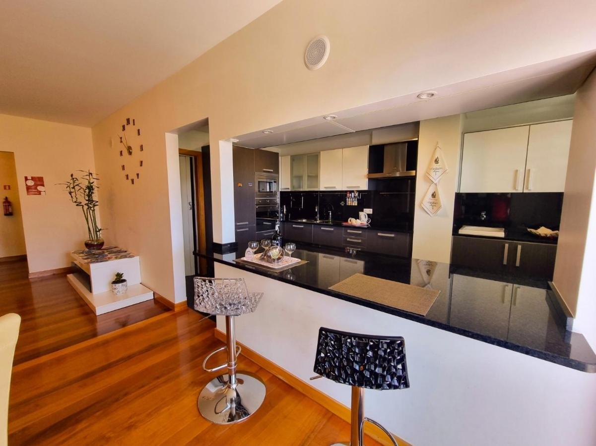 Big Apartment With Ocean Views, Ideal For Groups Funchal (Madeira) Exterior photo