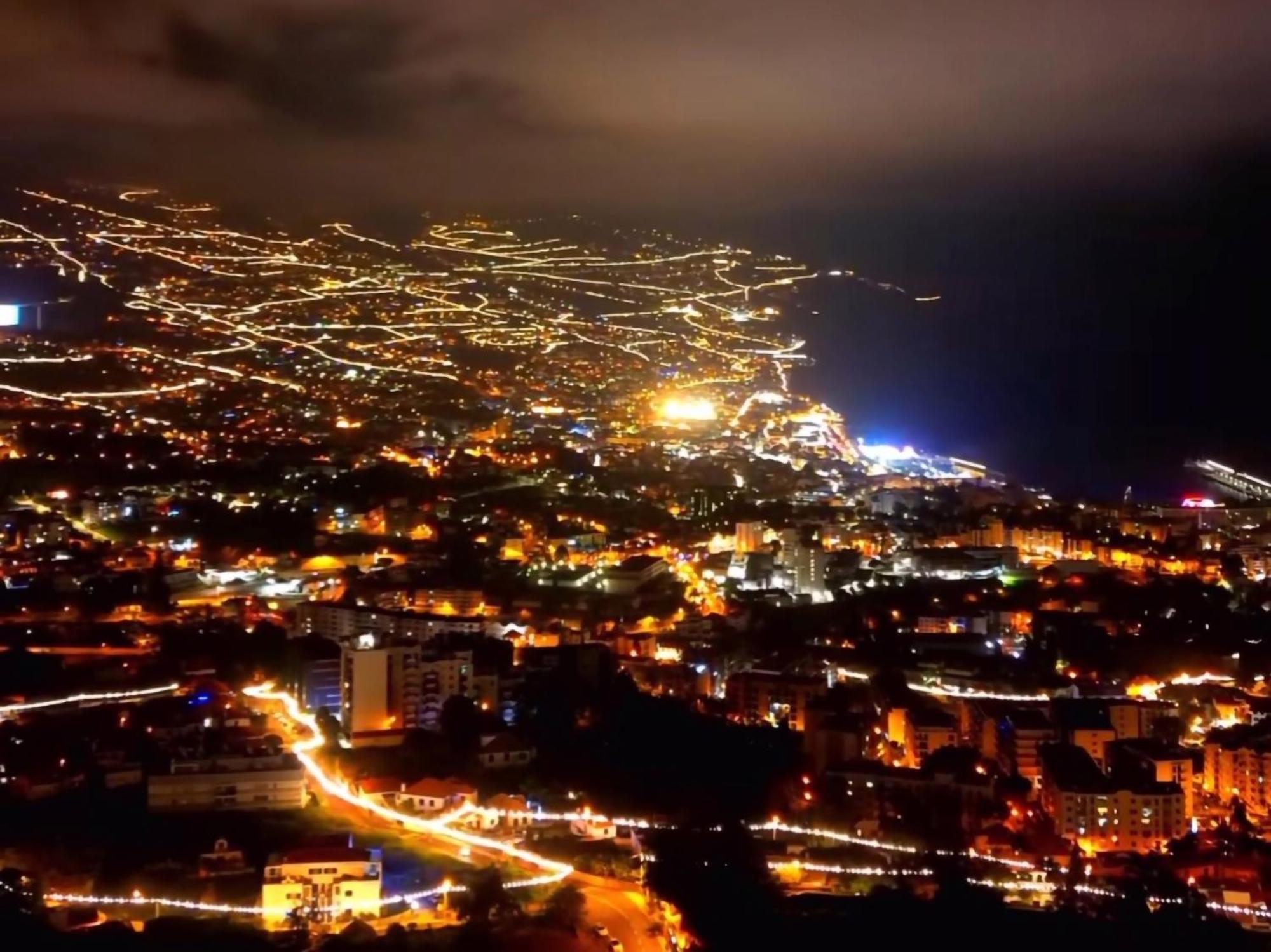 Big Apartment With Ocean Views, Ideal For Groups Funchal (Madeira) Exterior photo